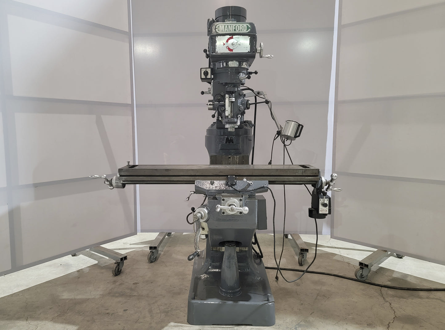 Manford SP-150VS Meehanite Milling Machine