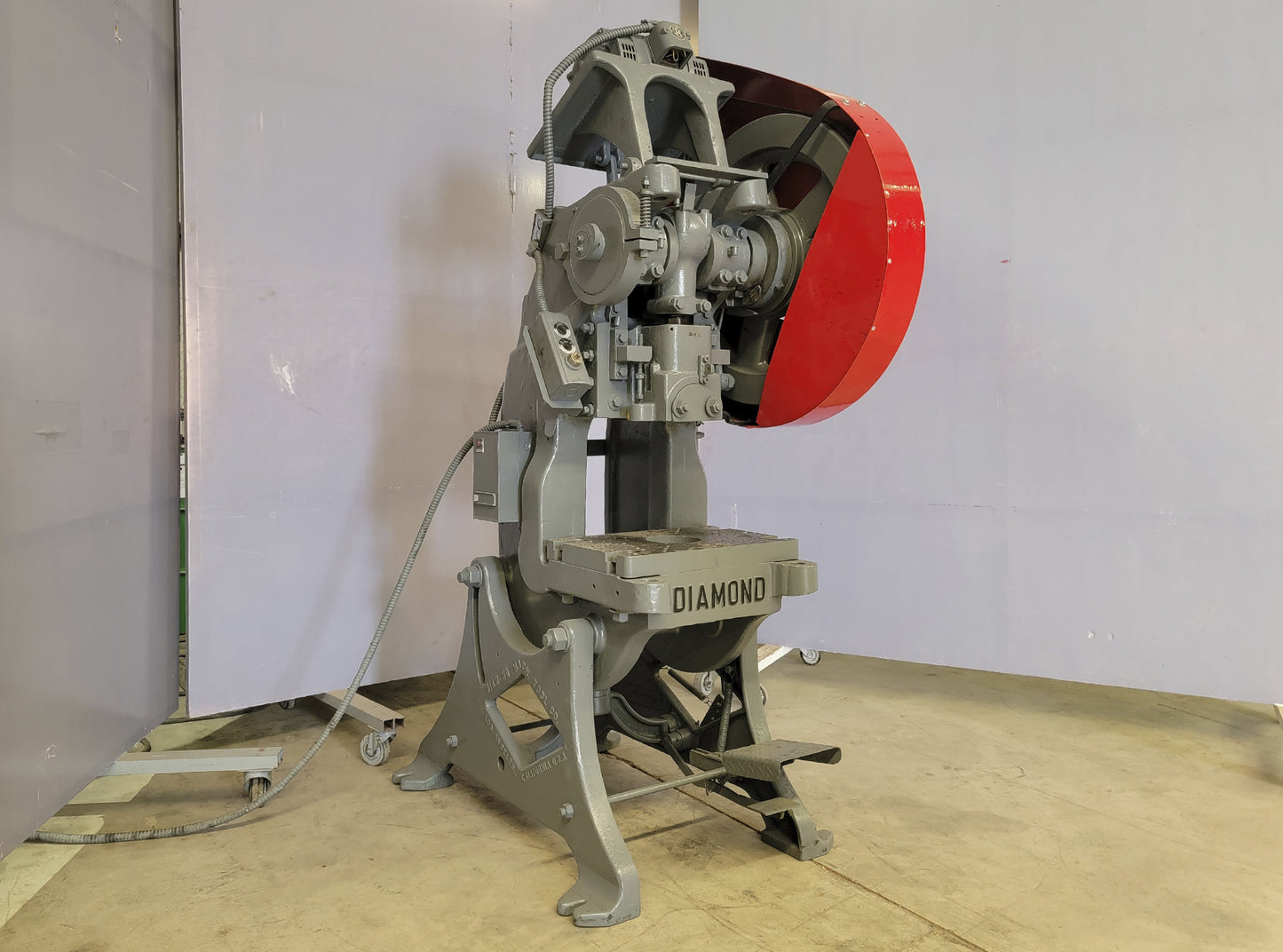 Diamond 35 Punching Machine