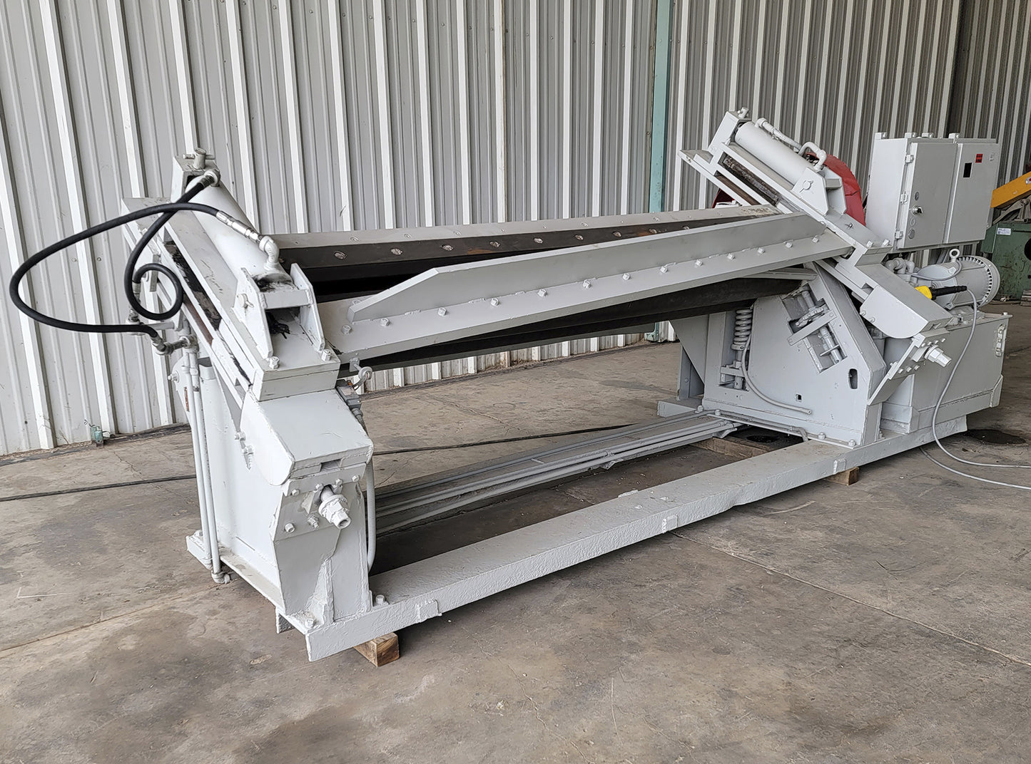 Universal Concrete Machinery WR15 Mesh Rolling Machine