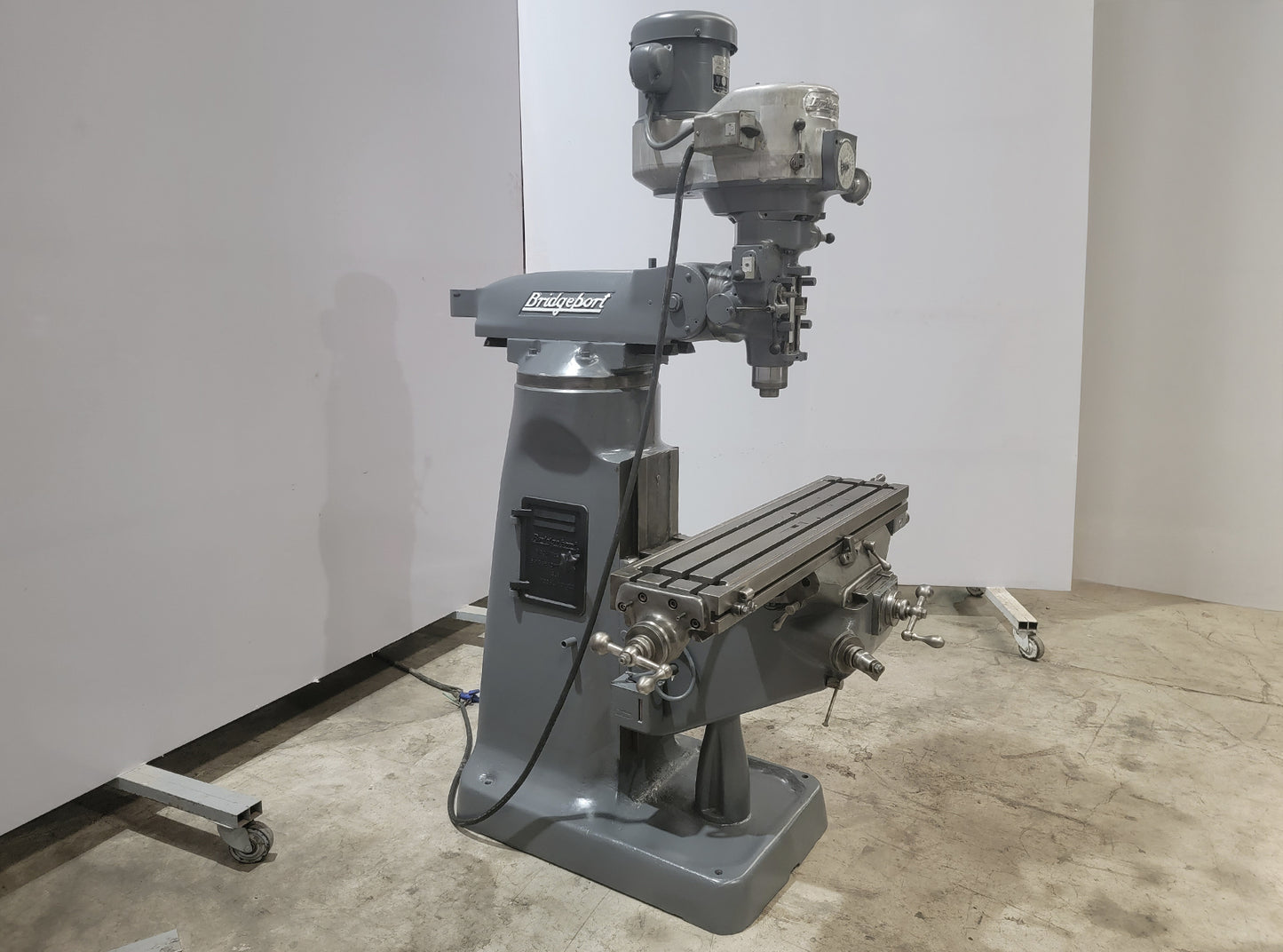 Bridgeport 2831237 Milling Machine