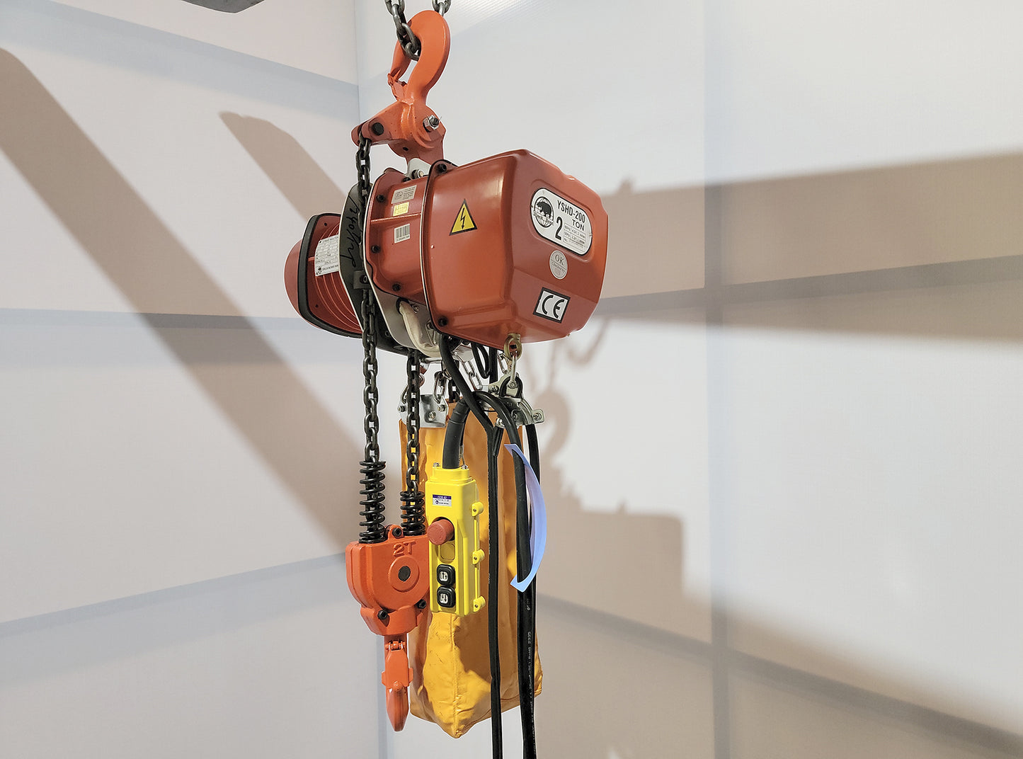 Black Bear YSL-200-6M Hoist