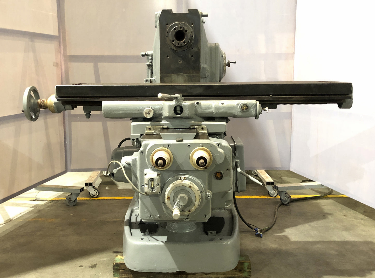 Induma Milling Machine