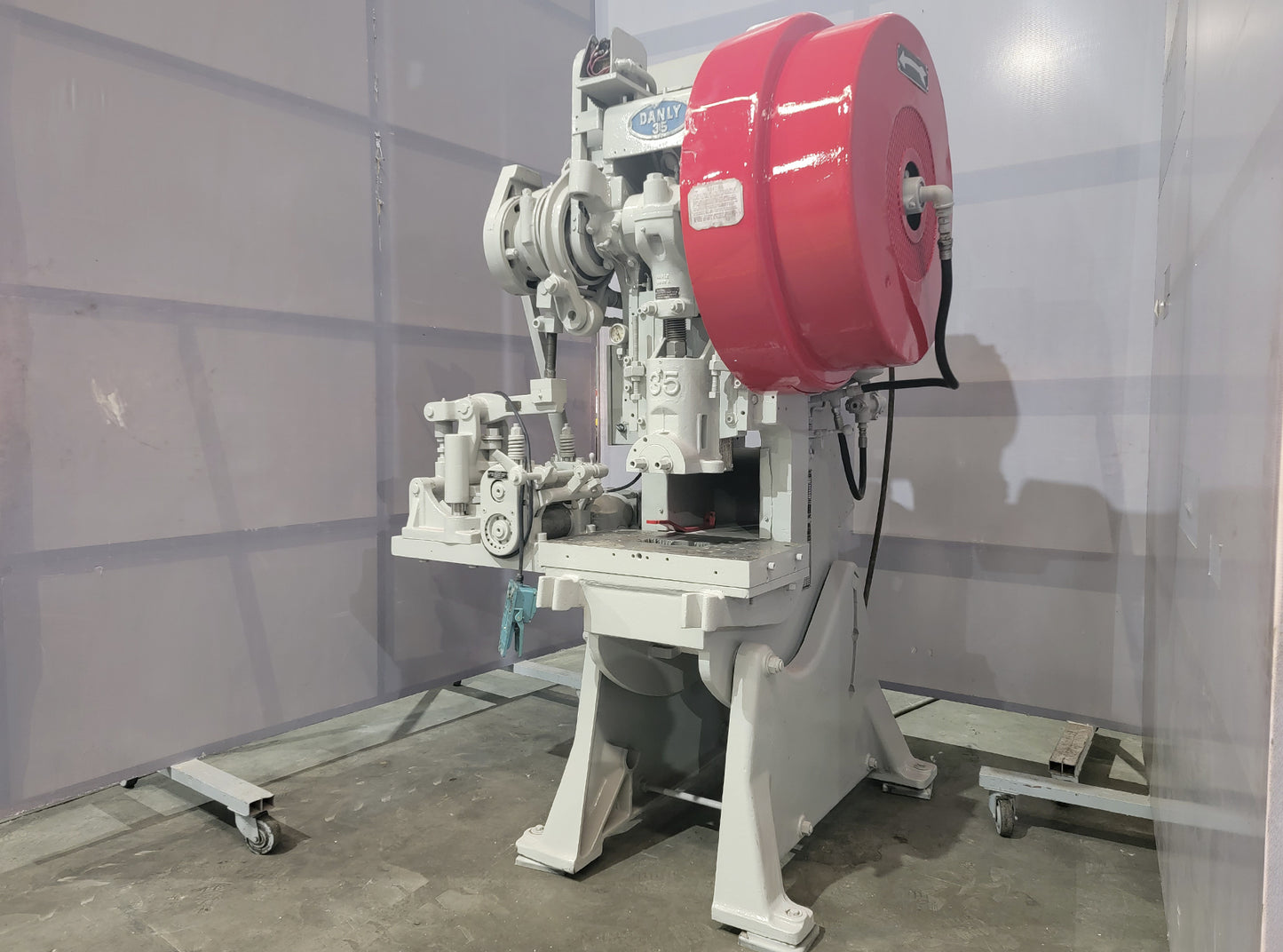 Danly Machine Specialties Punching Machine