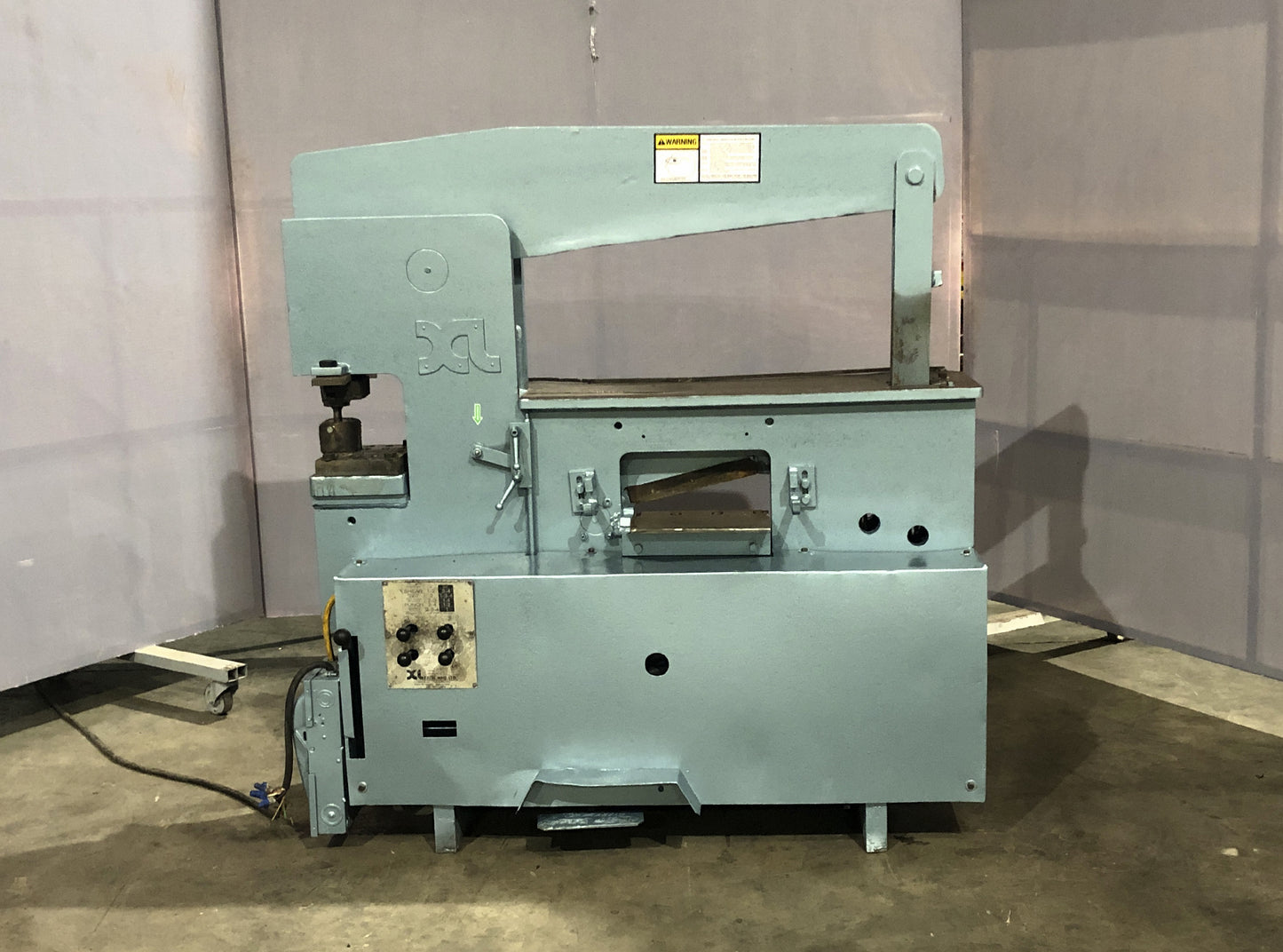 XL Excel MFG LTD 7076 Ironworker