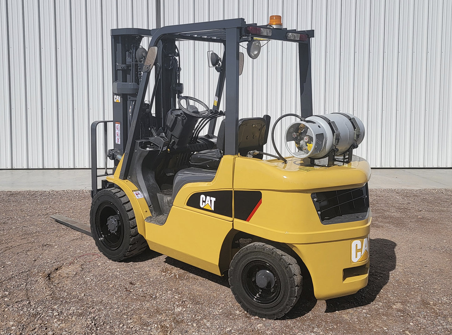 Caterpillar P6000-LP Forklift 6,000lbs