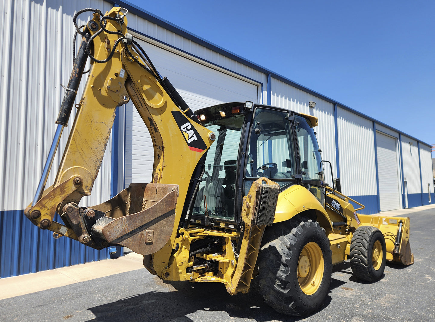 Caterpillar 420E Backhoe