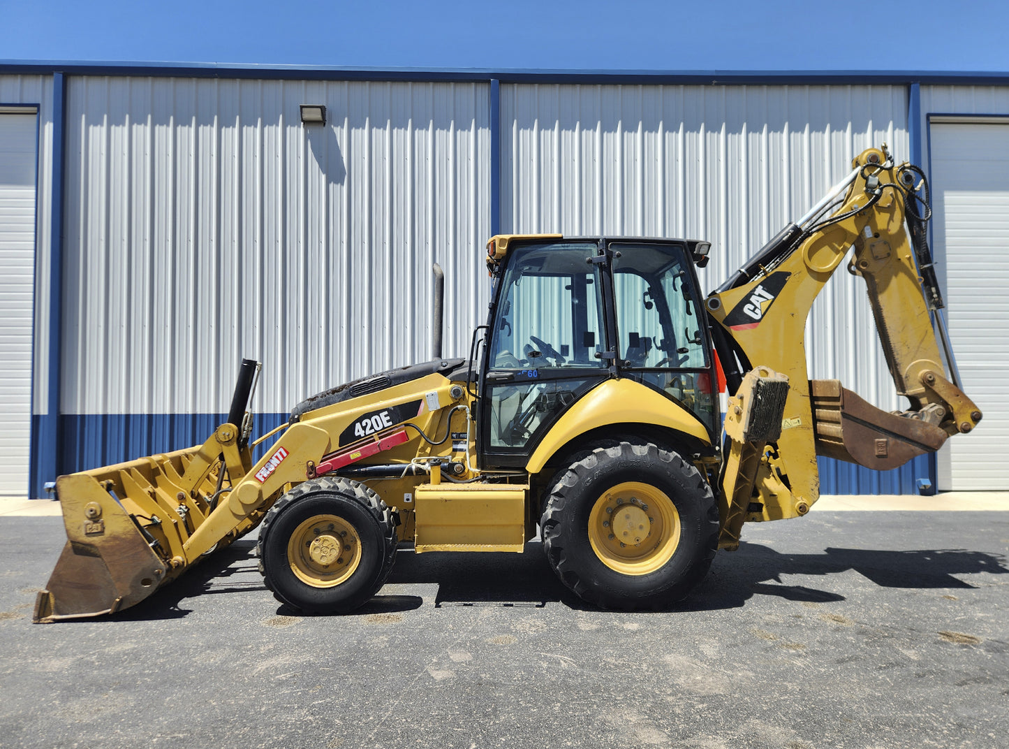 Caterpillar 420E Backhoe