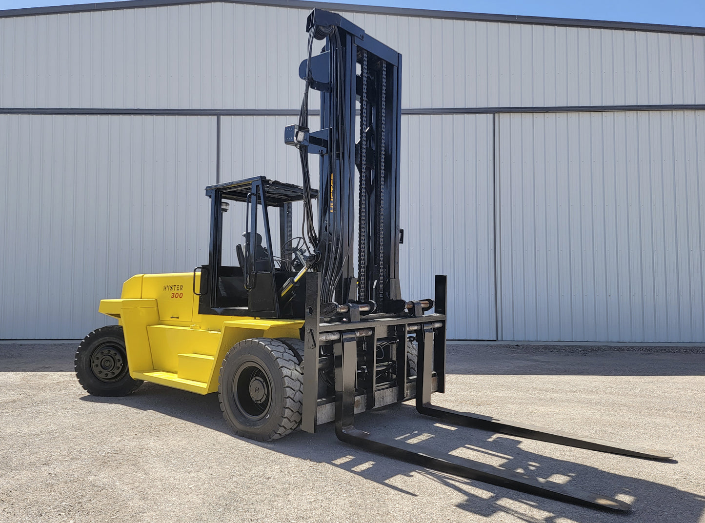 Hyster H300XL Forklift