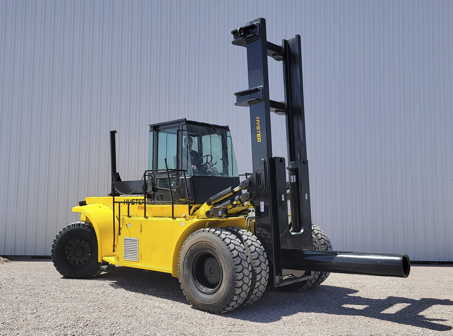 Hyster H550F Forklift