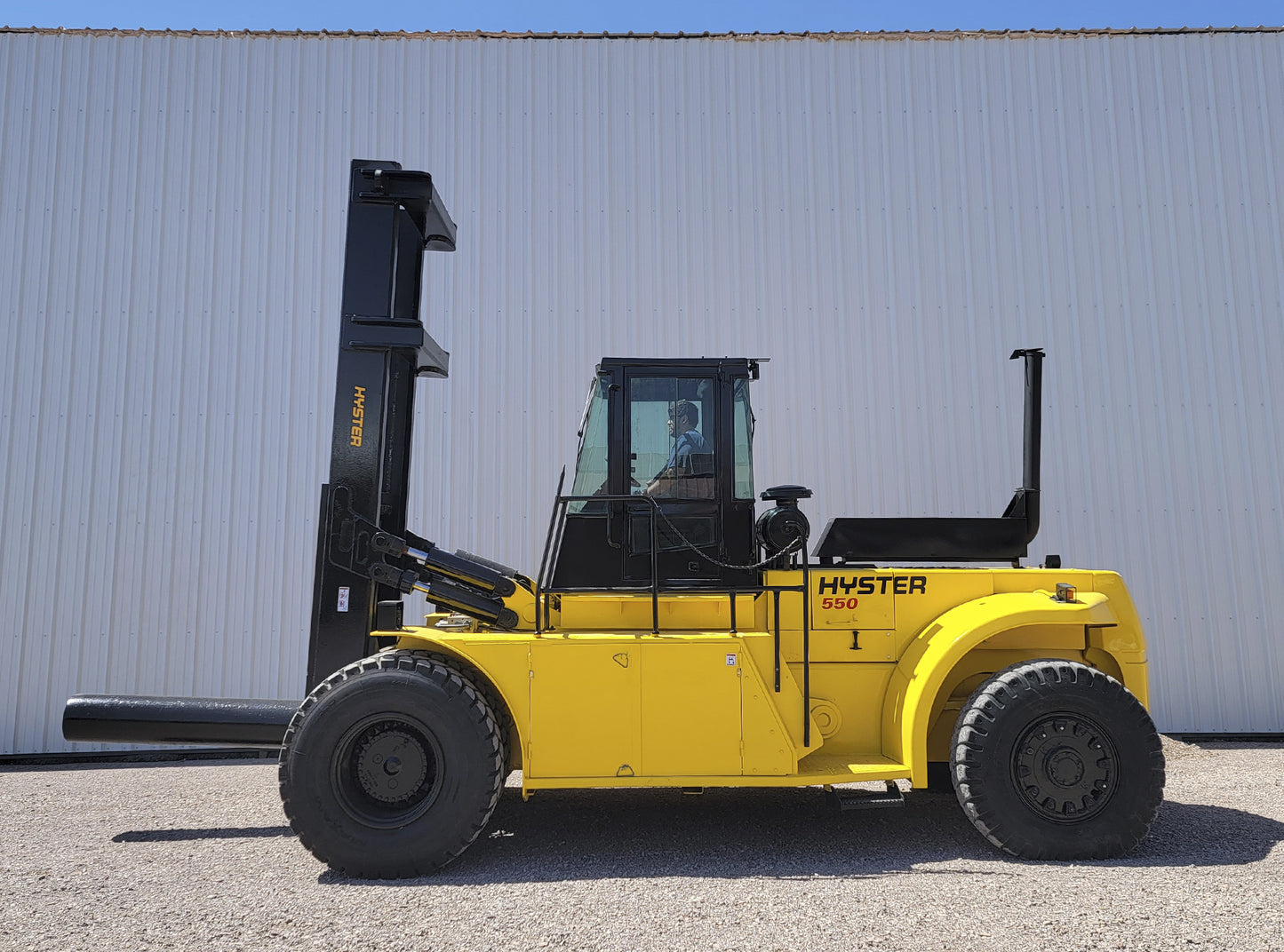 Hyster H550F Forklift