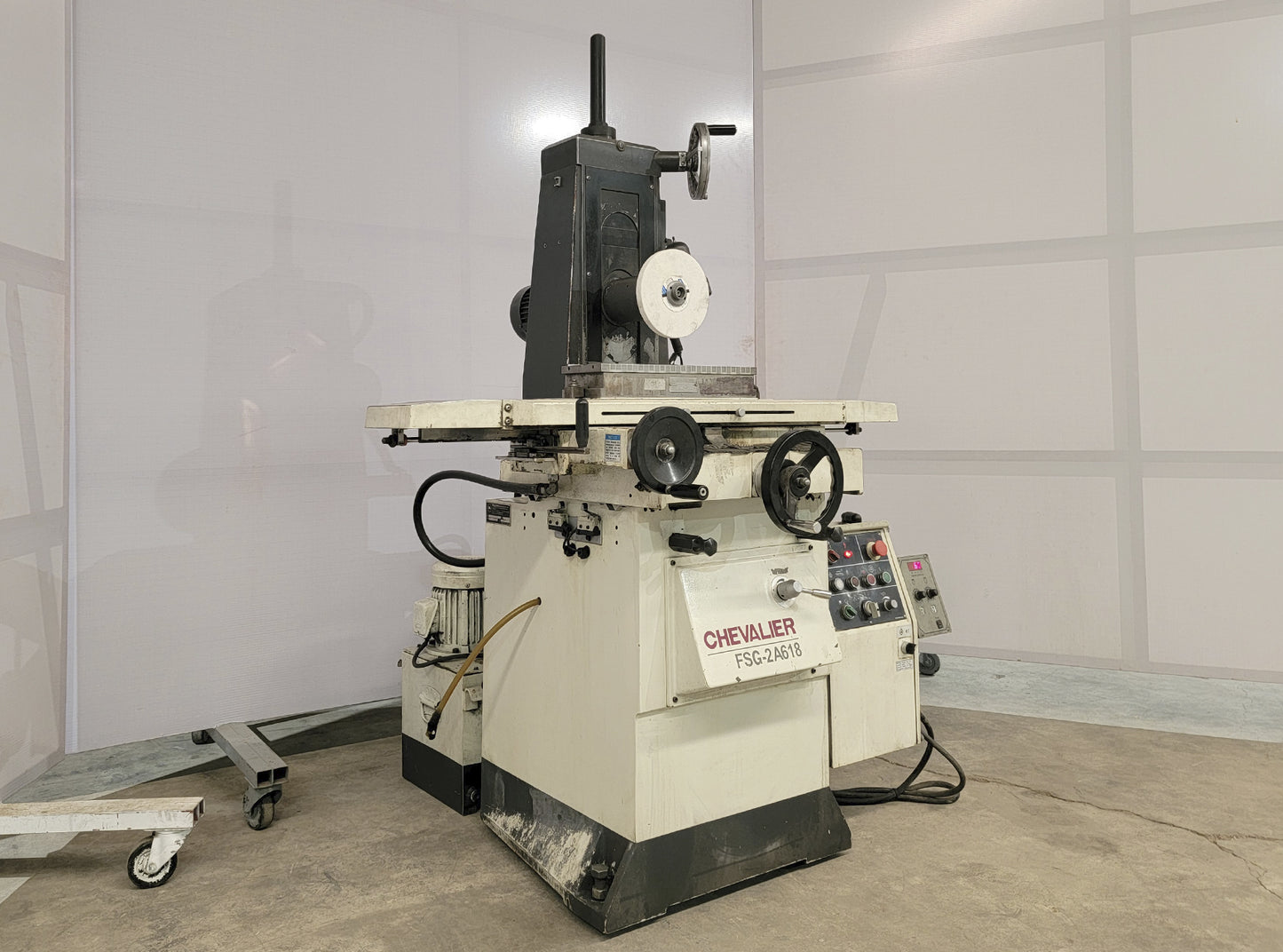 Chevalier FSG-2A618 Deburring Machine