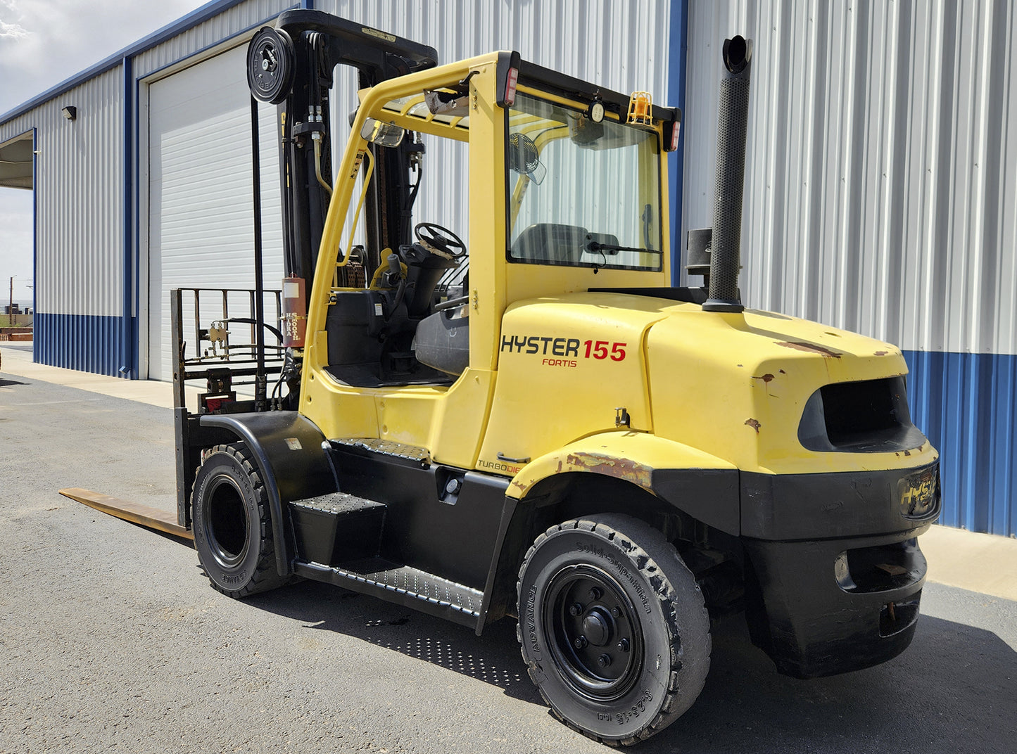 Hyster H155FT Forklift 15,500 lbs