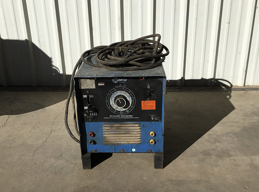 Miller Dialarc 250 AC/DC Welder