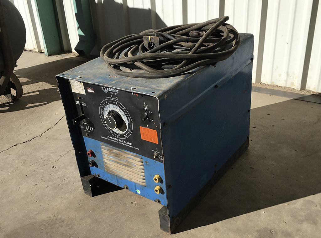 Miller Dialarc 250 AC/DC Welder
