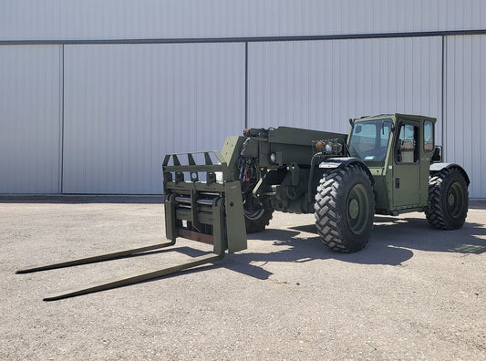 Oshkosh Defense LLC MMV3 Telescopic Forklift