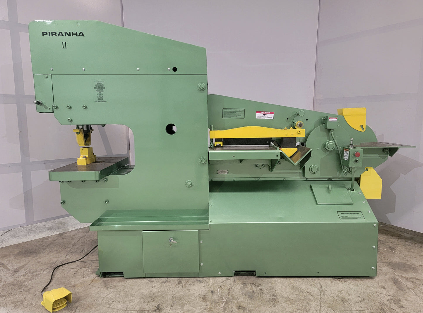 Piranha PII140 Ironworker 140ton