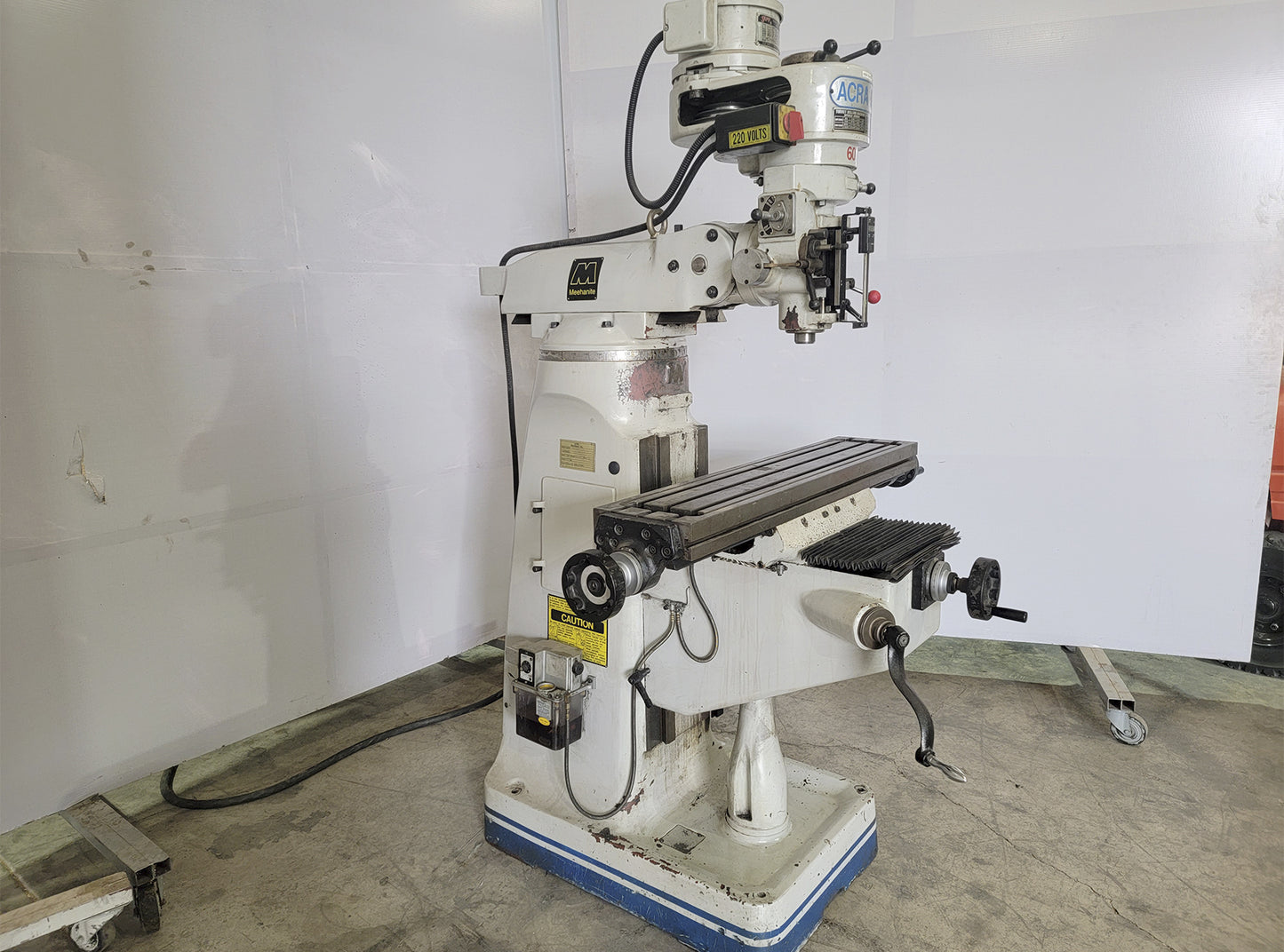 Acra AM-2V Milling Machine 9" x 42"