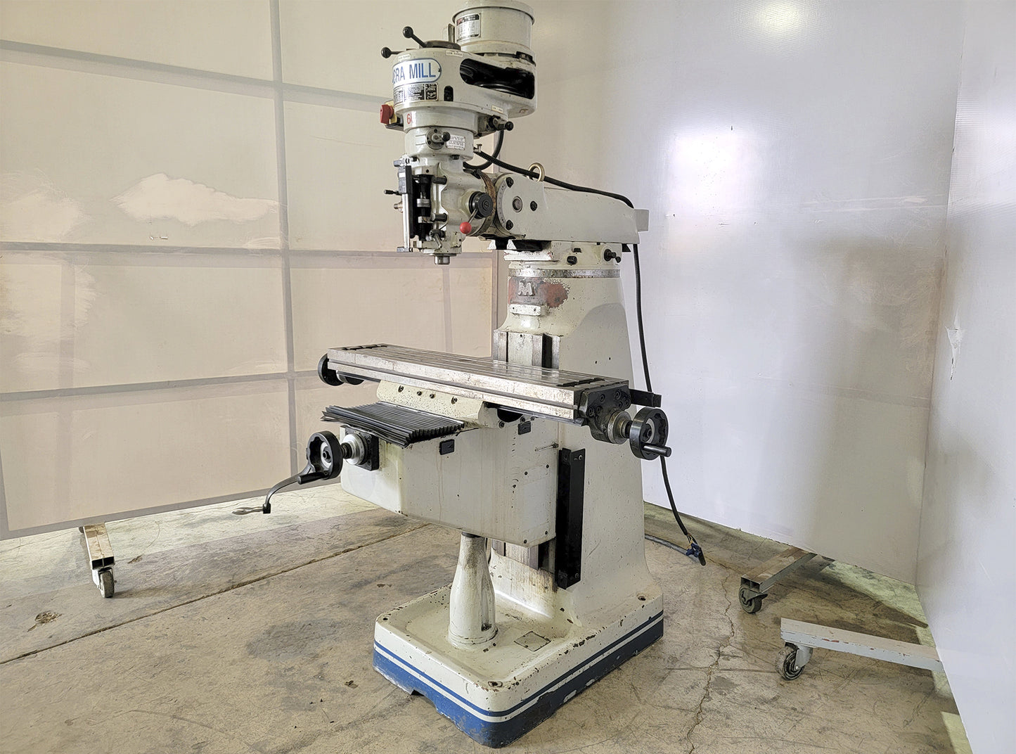 Acra AM-2V Milling Machine 9" x 42"