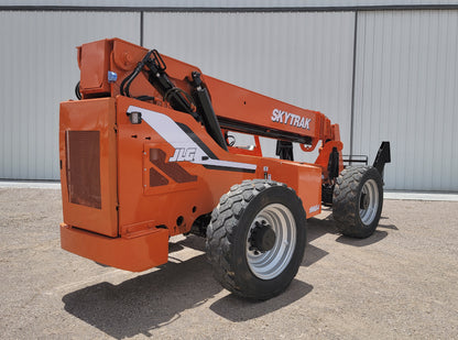 JLG 10054 Telescopic Forklift