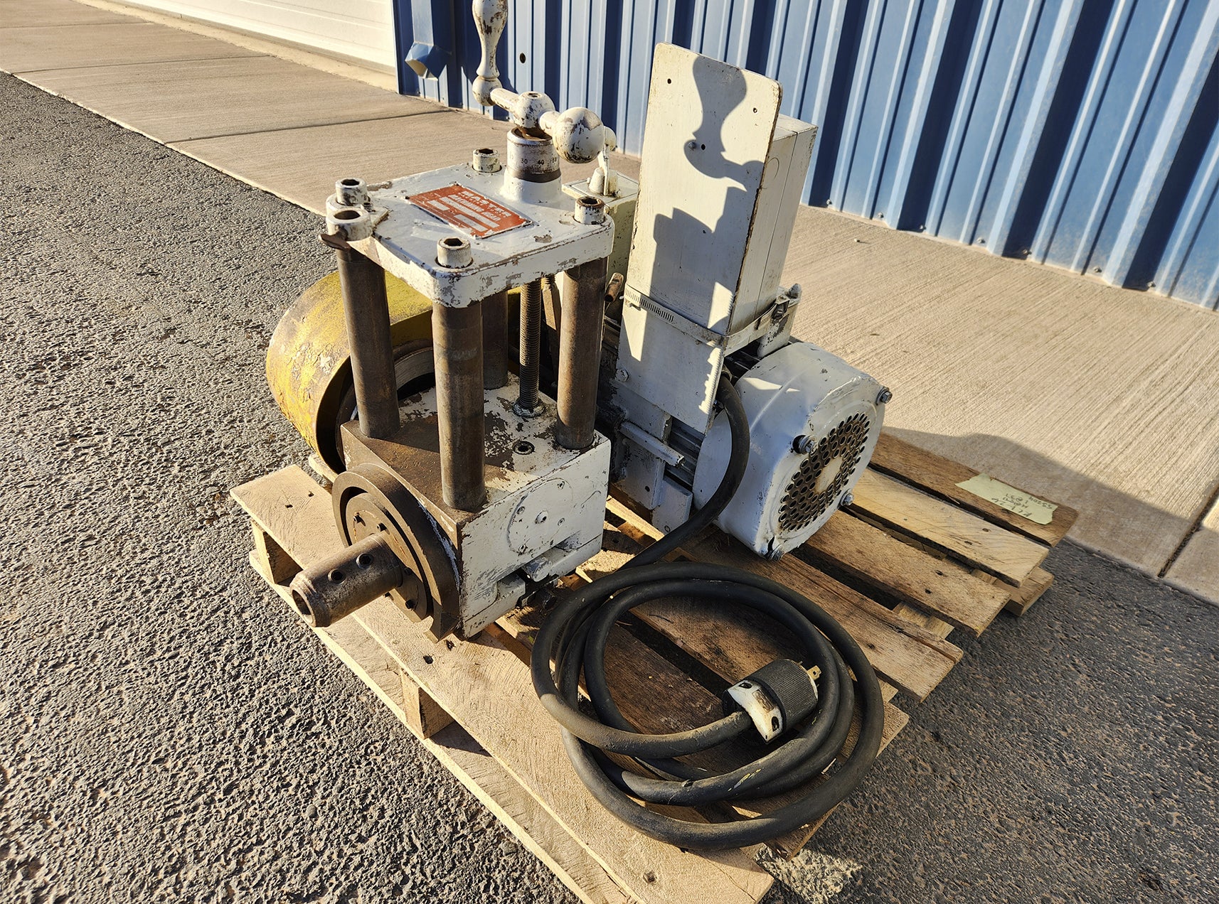 Master Machine Tools Boring Attachment – FMI Machinery