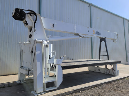 Altec AC-26-103B Crane