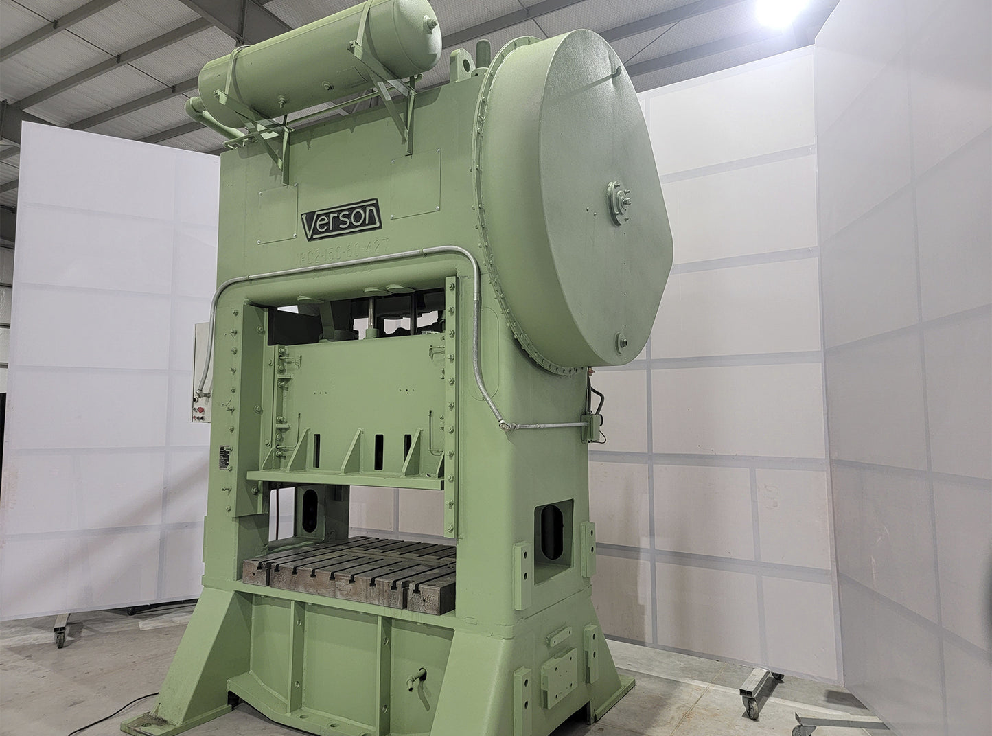 Verson C2-150-60-42T Press 150Ton