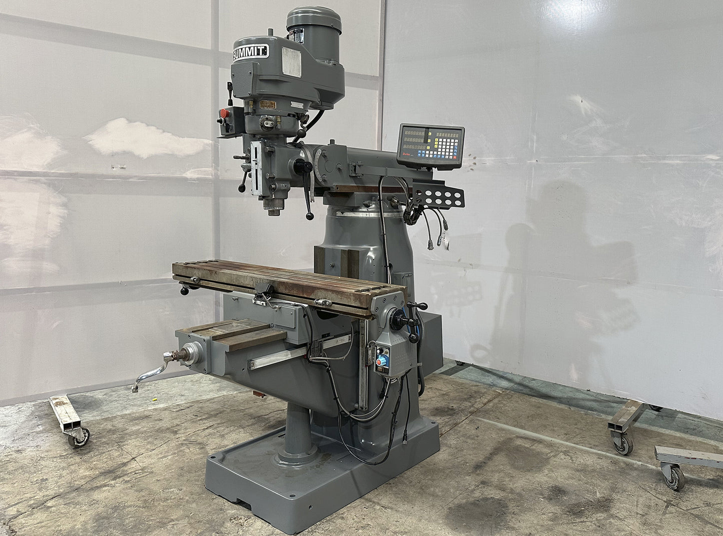 Summit VS-350 Milling Machine 10" x 52"