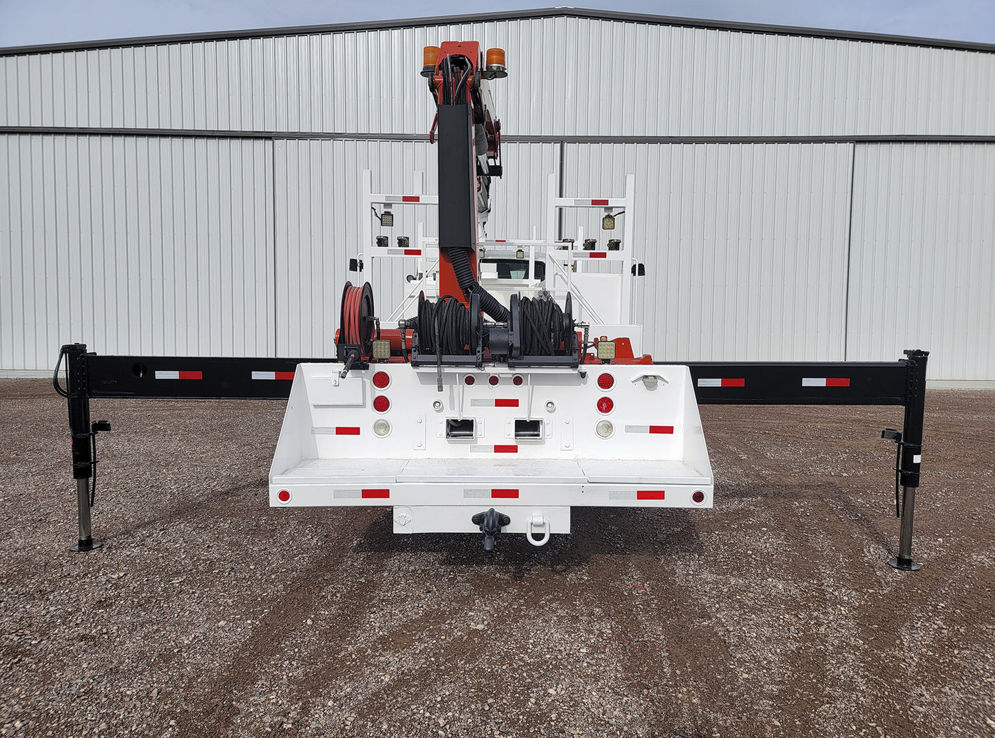 International 7500 SBA 6X4 Truck with Palfinger Crane