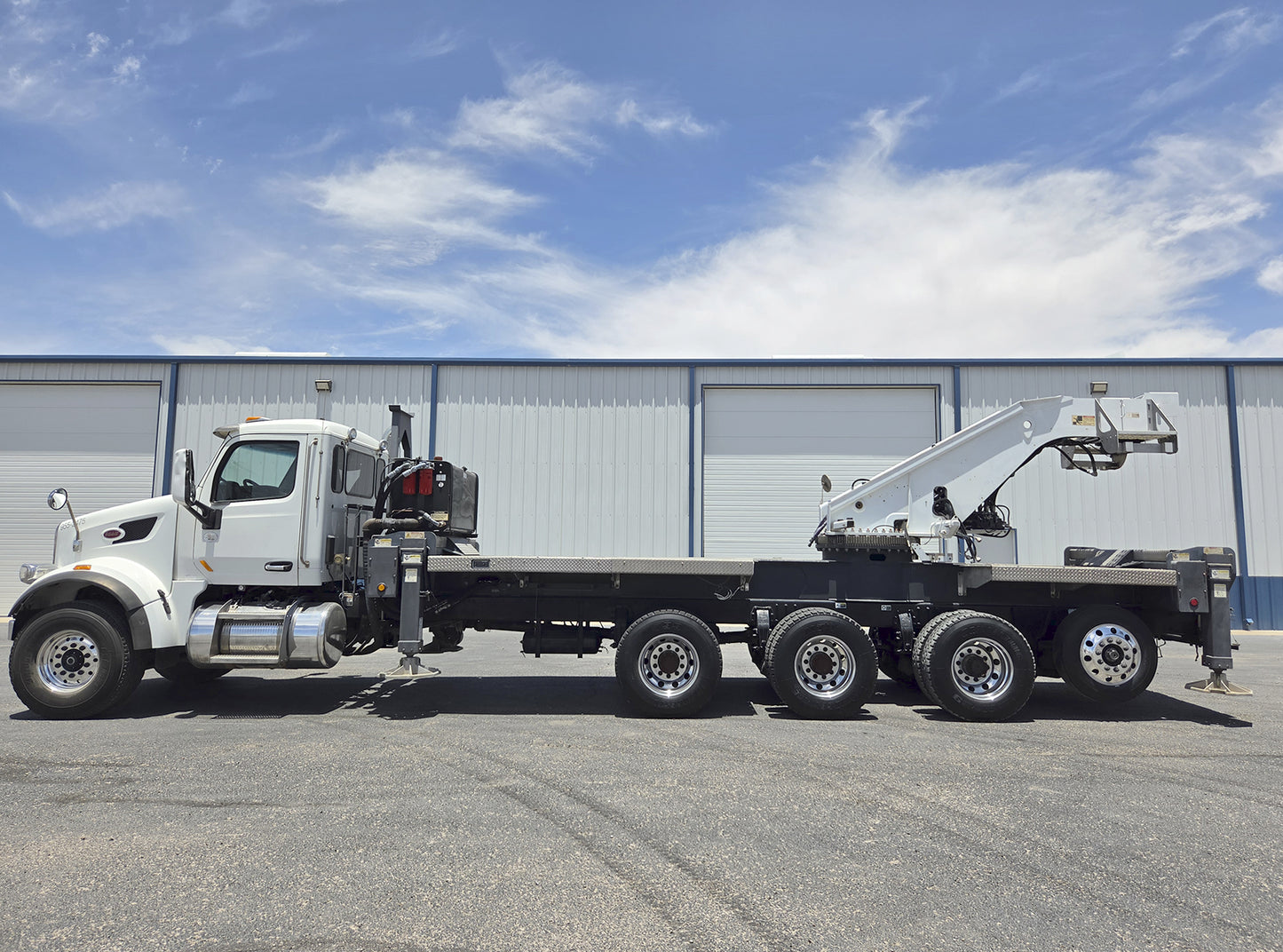 Peterbilt 567 Truck