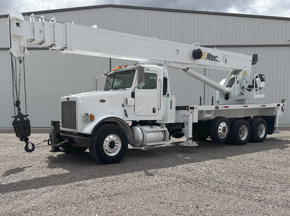 Peterbilt 365 Truck with Altec AC38-127S Crane