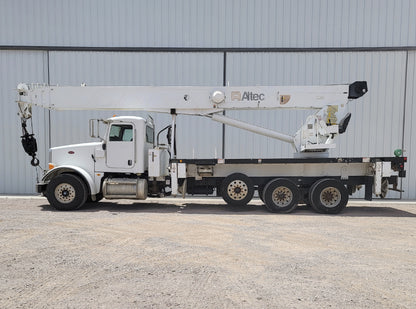 Peterbilt 365 Truck with Altec AC38-127S Crane