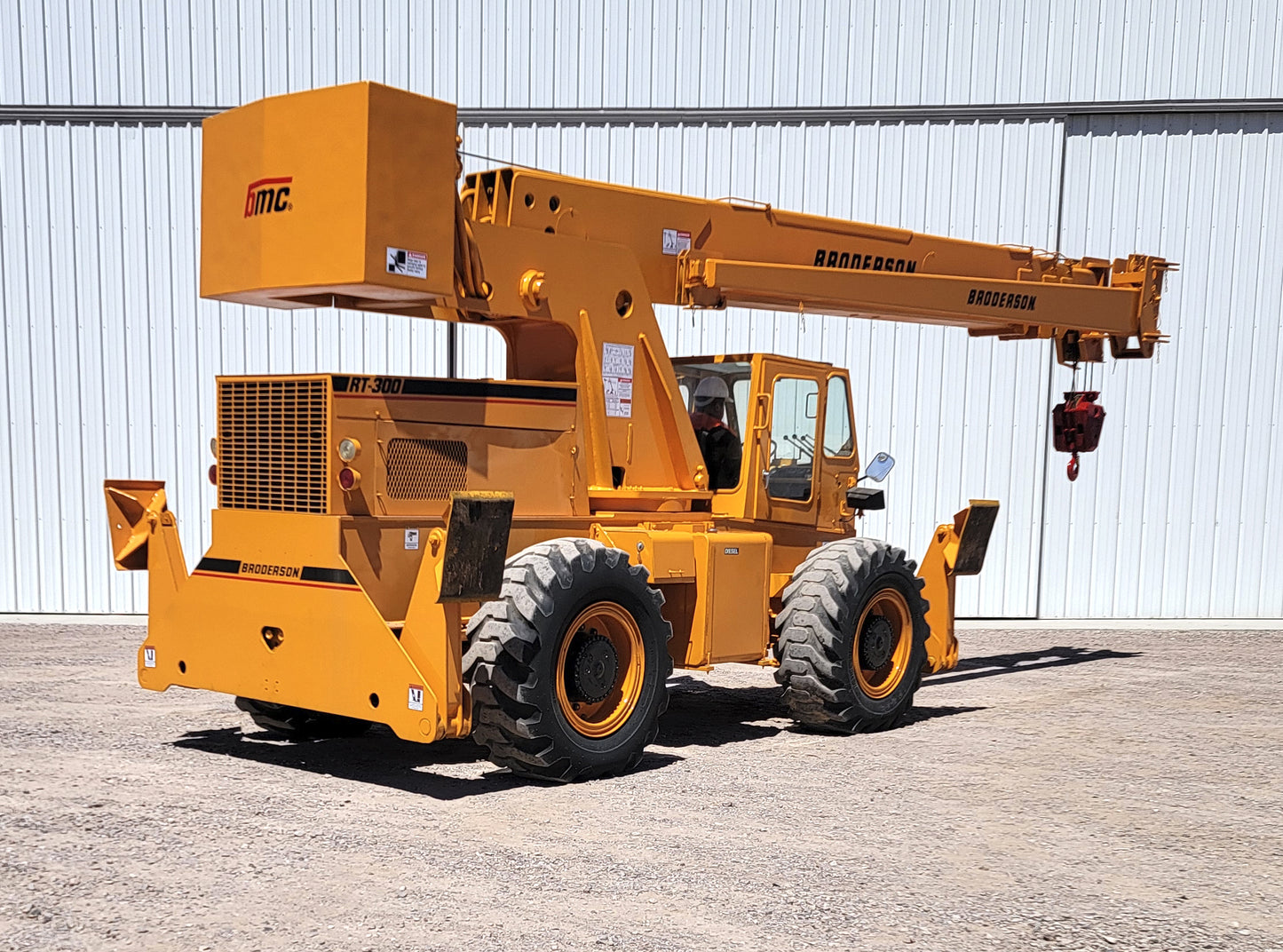 Broderson RT-300-2C Crane 15ton