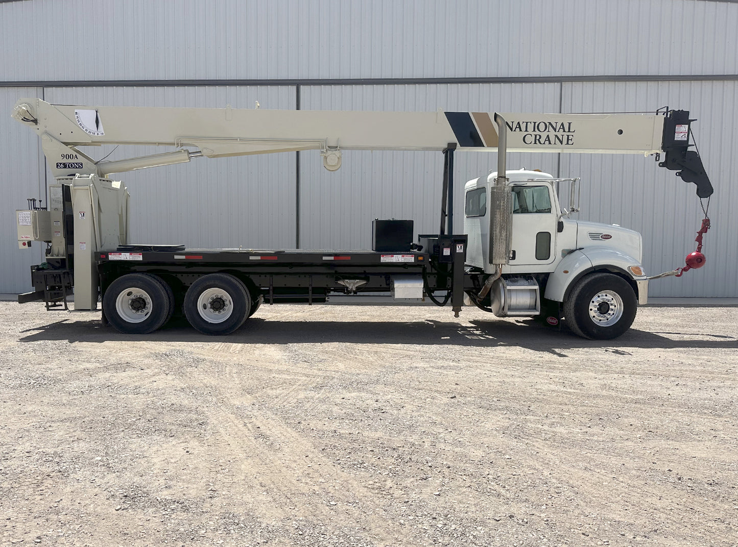 Peterbilt 335 Truck with National Crane 900A Crane