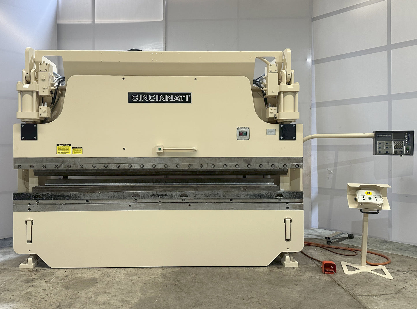 Cincinnati 90 CBII X10 FT Press Brake 90ton
