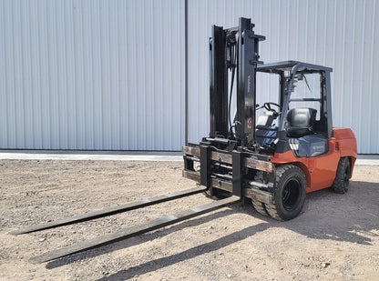 Toyota 7FDKU40 Forklift 9,000lbs