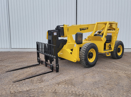 Pettibone 8042 Telescopic Forklift 8,000lbs