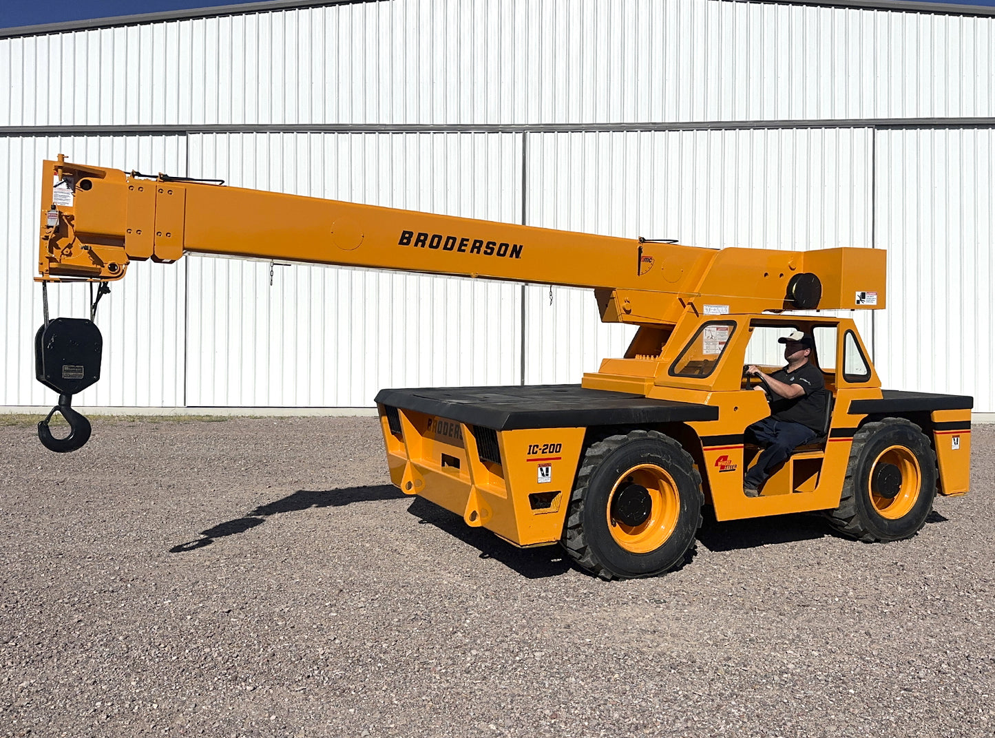 Broderson IC-200-2C Crane 30,000lbs