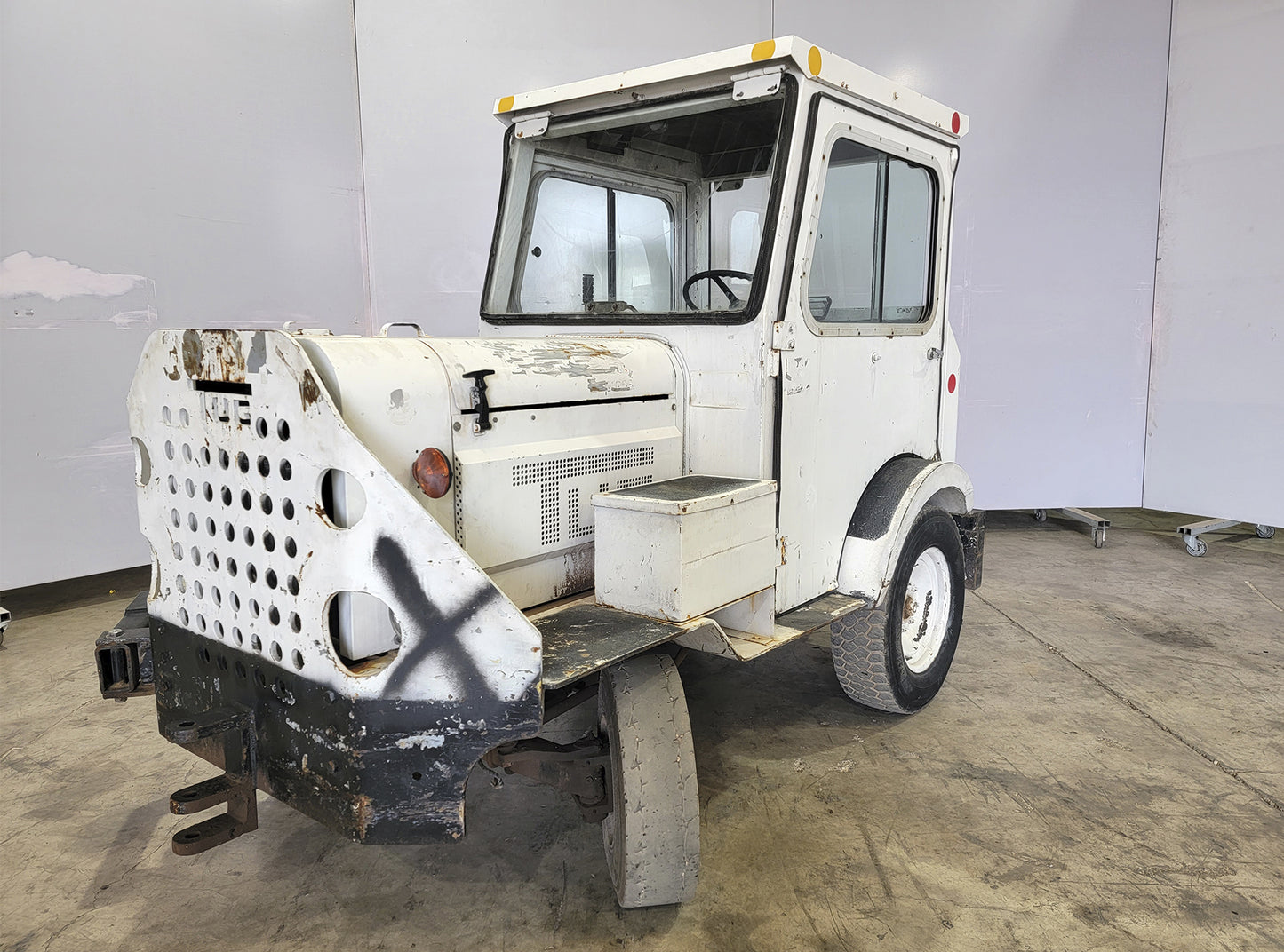 TUG MA50-1 Baggage Tractor