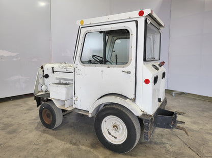TUG MA50-1 Baggage Tractor