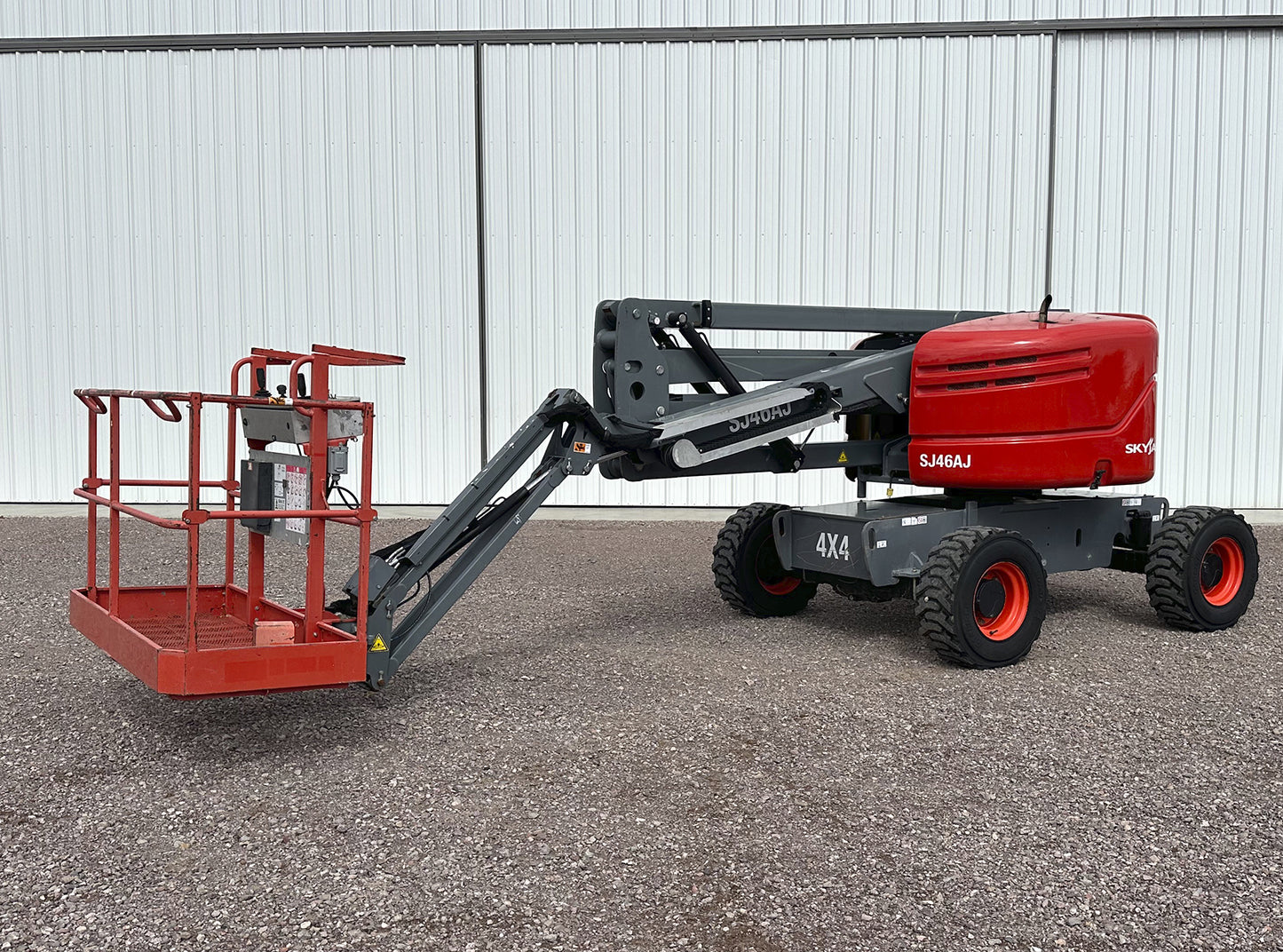 SkyJack SJ46AJ Man Lift 500lbs