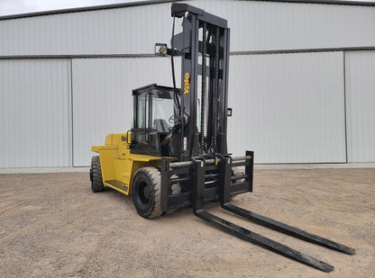 Yale 330 Forklift 33,000lbs