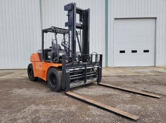 Doosan D80S-7 Forklift