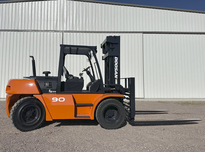 Doosan D90S-5 Forklift 2011