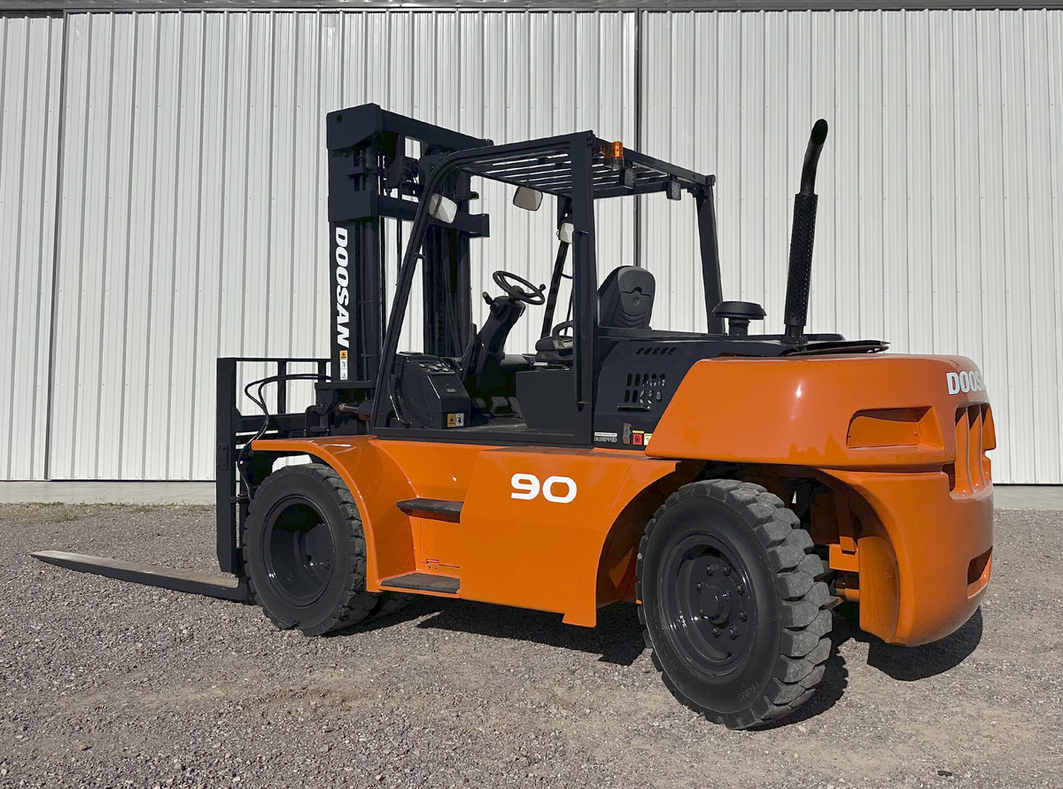 Doosan D90S-5 Forklift 2011