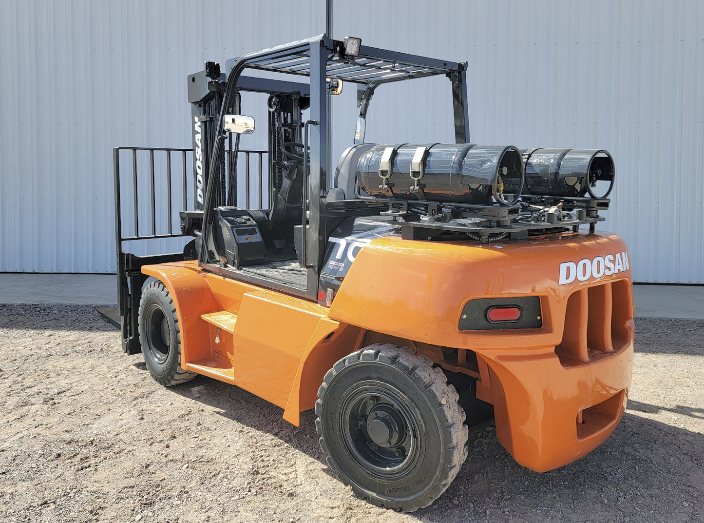 Doosan G70S-5 Forklift 15,500lbs