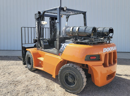 Doosan G70S-5 Forklift 15,500lbs