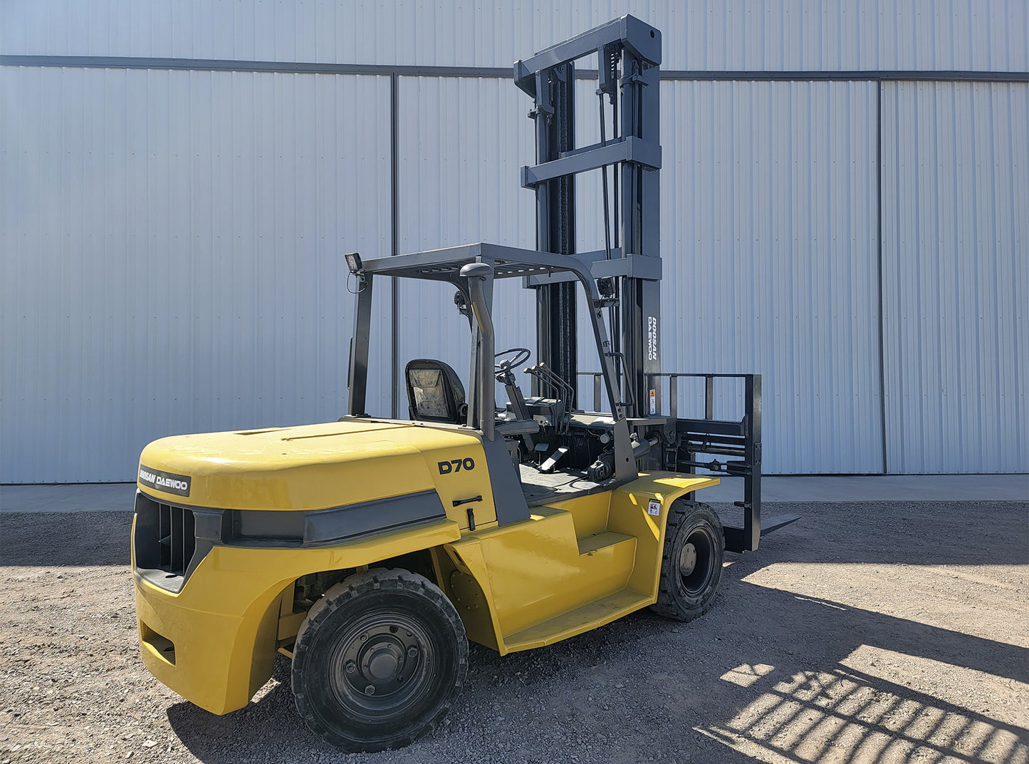 Doosan D70S Forklift 15,500lbs