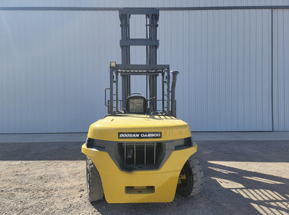 Doosan D70S Forklift 15,500lbs