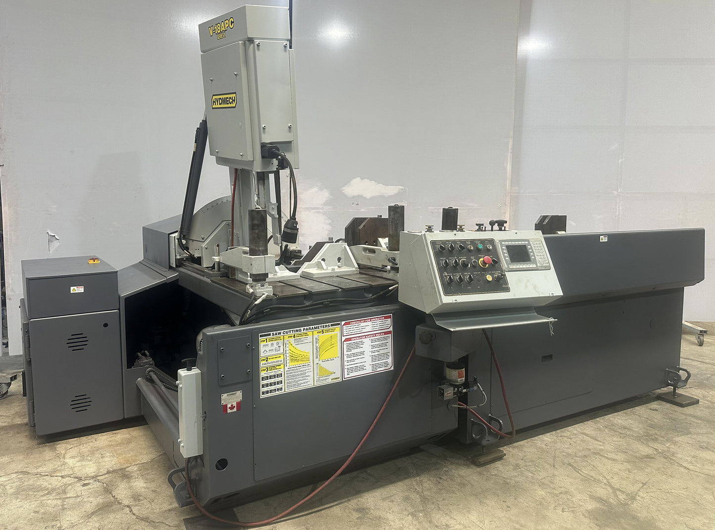 HydMech V-18APC Series II Band Saw