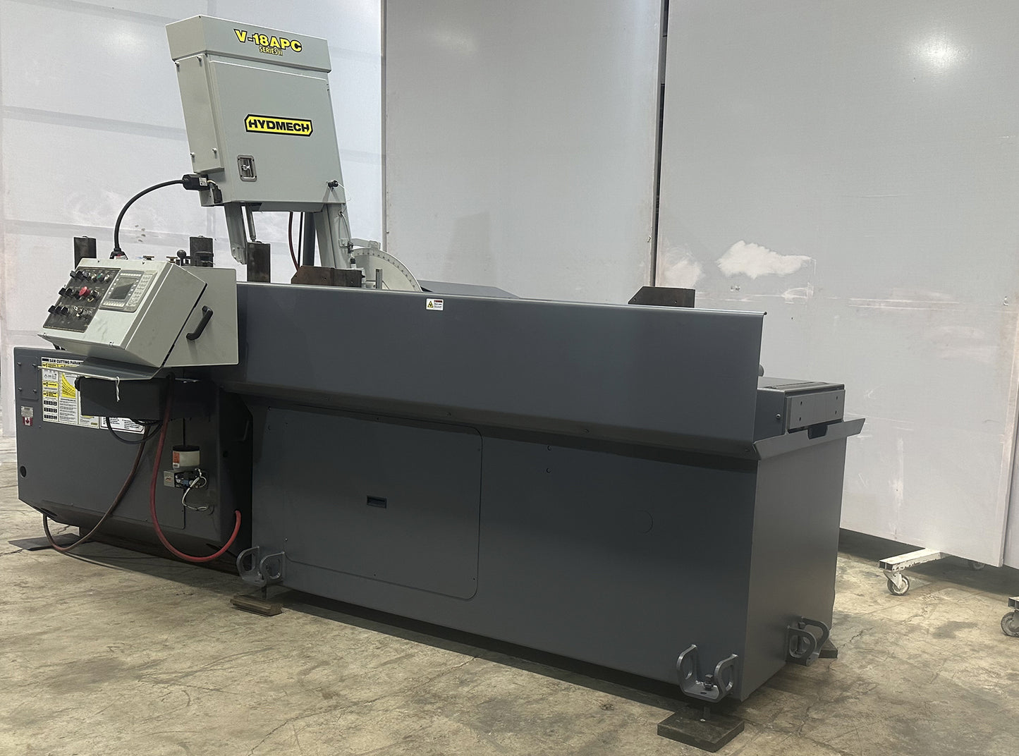 HydMech V-18APC Series II Band Saw
